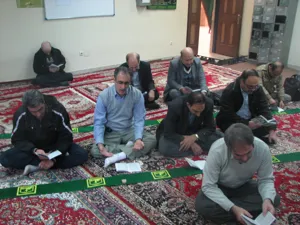 برگزاری مراسم پرفیض زیارت عاشورا در نمازخانه‌ی دانشکده‌های بهداشت و تغذیه