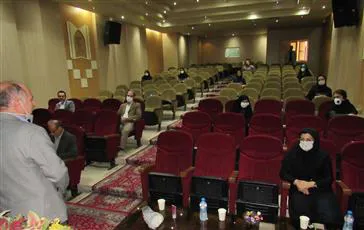 دفاع از پایان نامه اولین دانشجوی دکترای رشته سیاست های غذا و تغذیه در دانشکده تغذیه و علوم غذایی 