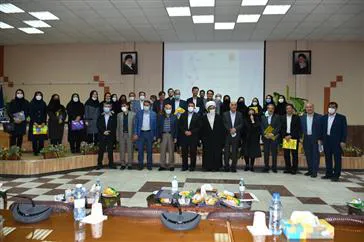 انتخاب دکتر بهرام پورقاسم و دکتر علی احسانی به عنوان استاد نمونه دانشگاه و دکتر زهره قریشی به عنوان استادیار نمونه دانشگاه 