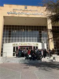 بازدید دانش آموزان دبیرستان دخترانه فرزانگان ۳ از دانشکده تغذیه و علوم غذایی
